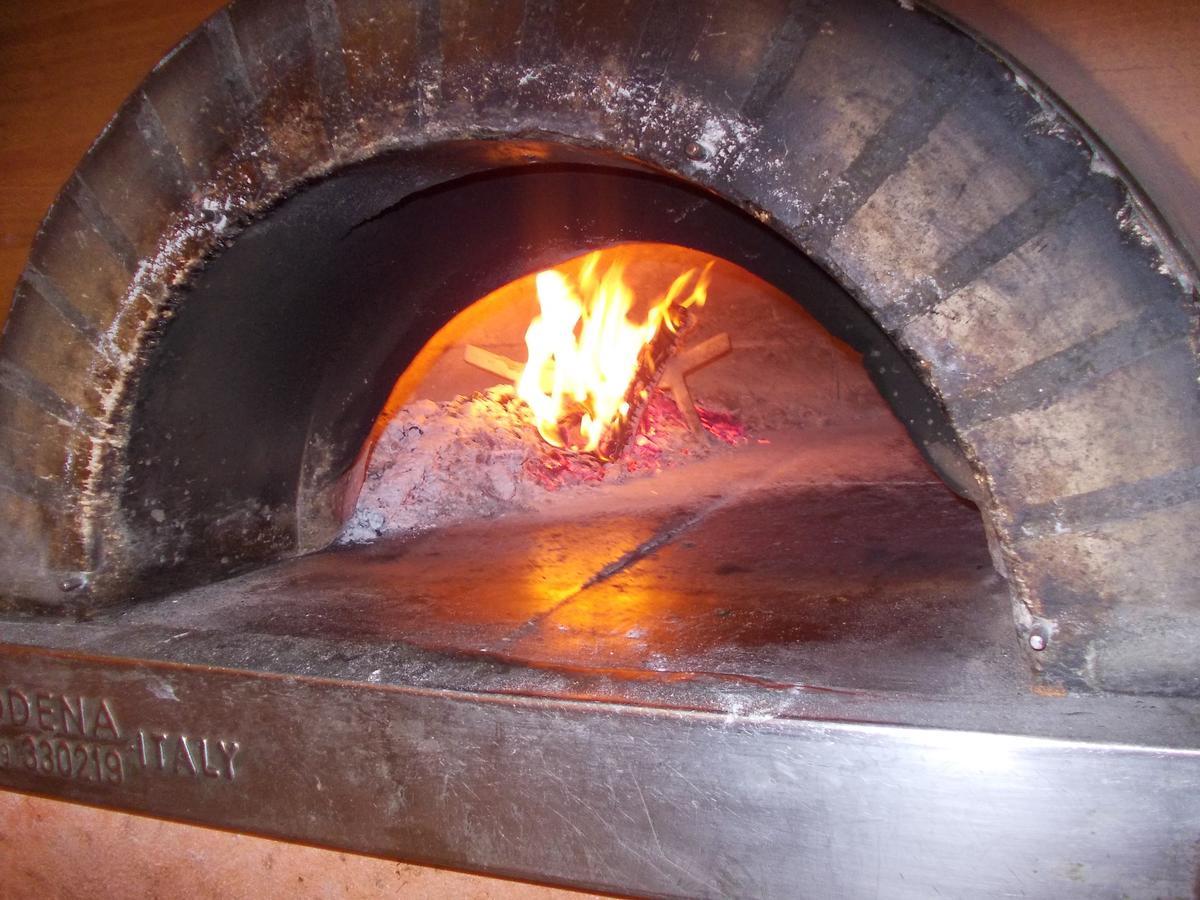 Il Castagno Ξενοδοχείο Orciano di Pesaro Εξωτερικό φωτογραφία